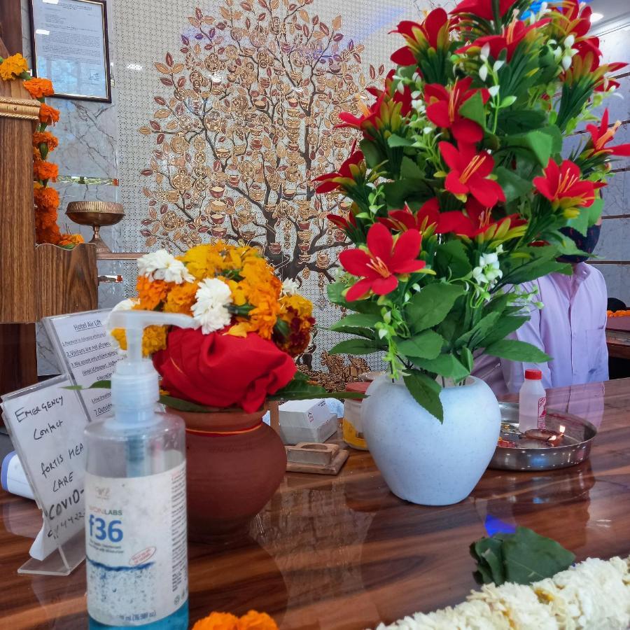 ניו דלהי Hotel Fabulous - Delhi International Airport מראה חיצוני תמונה