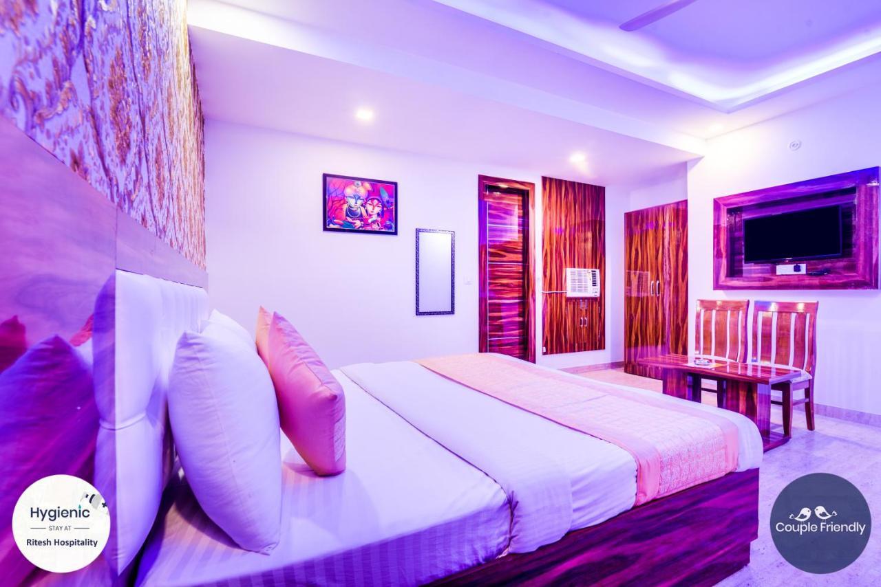 ניו דלהי Hotel Fabulous - Delhi International Airport מראה חיצוני תמונה