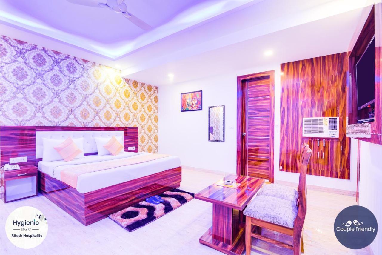 ניו דלהי Hotel Fabulous - Delhi International Airport מראה חיצוני תמונה