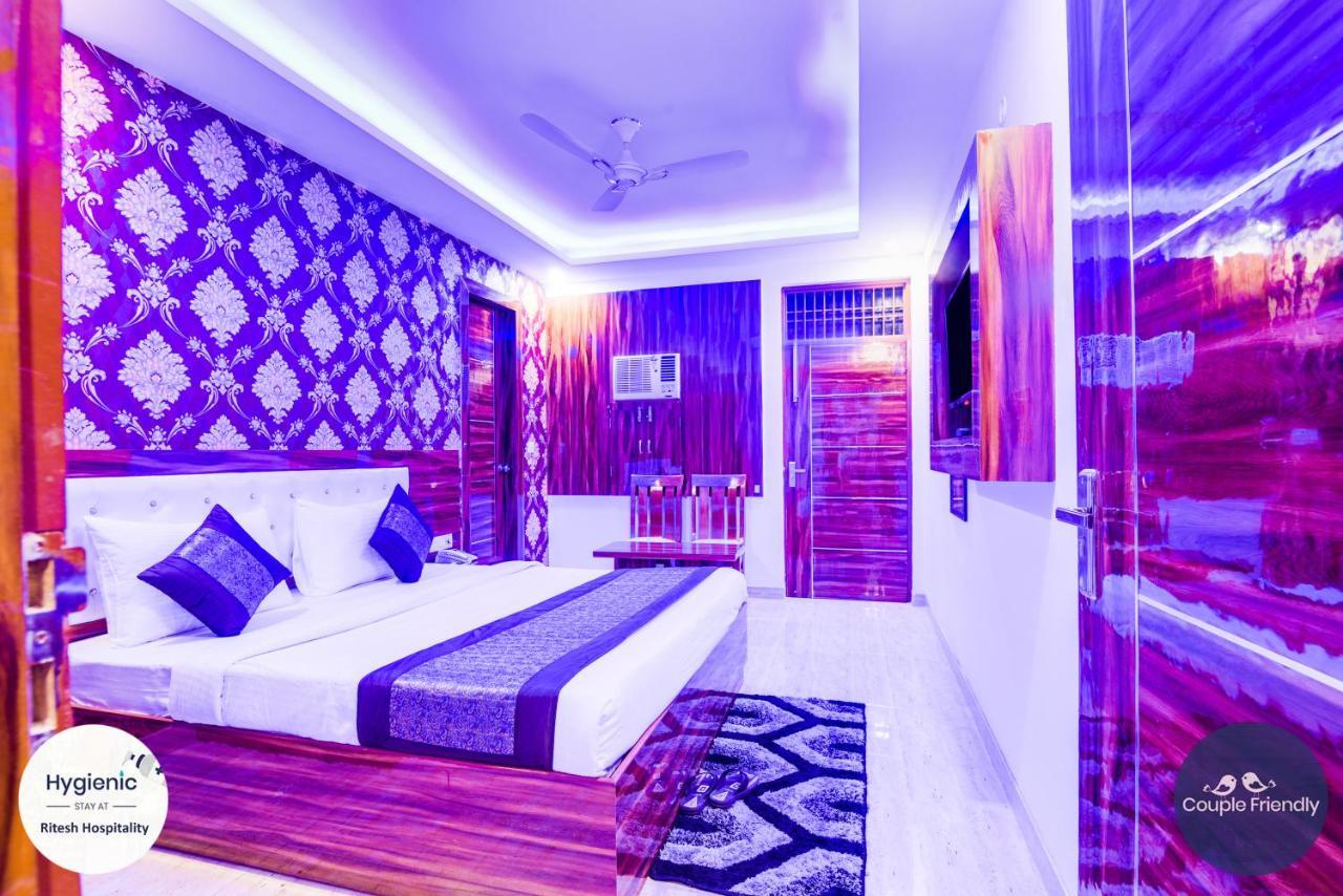 ניו דלהי Hotel Fabulous - Delhi International Airport מראה חיצוני תמונה